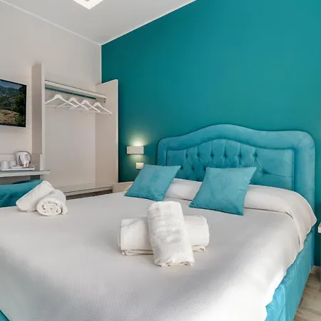 Tiffany Bed & Breakfast 3*